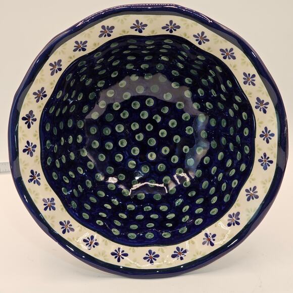 Unique Polish Pottery Fruit Bowl with Artist Initials - Grapes Motif - Picture 2 of 9